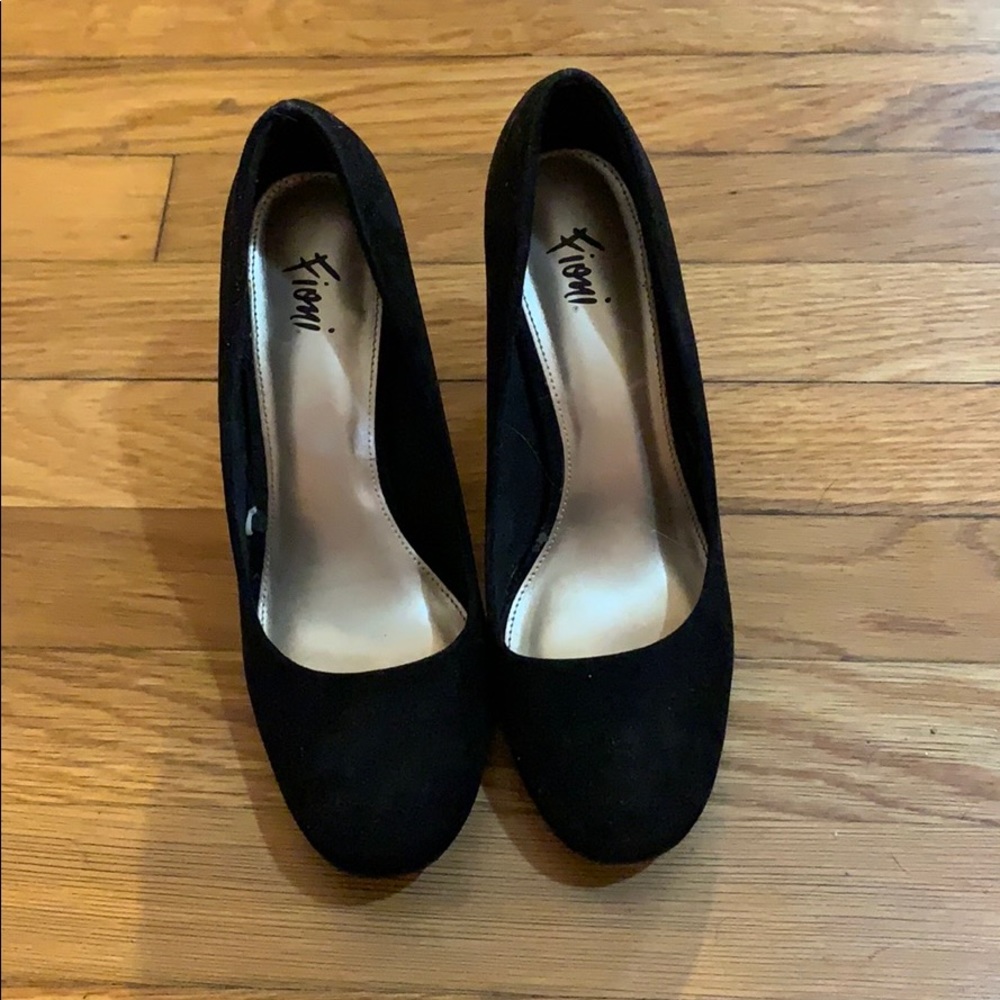 Black heels